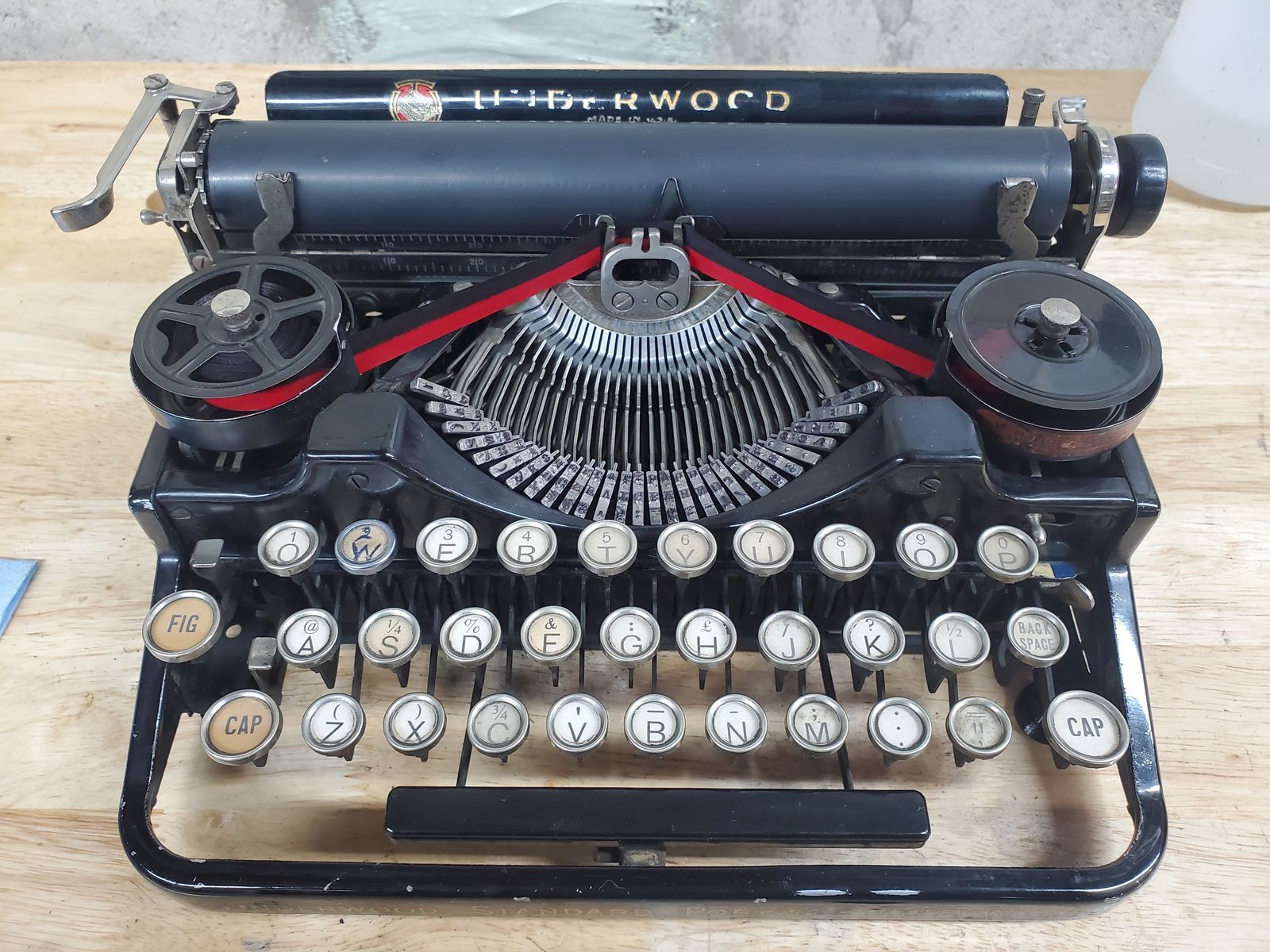 Photo from the Underwood Standard Portable gallery