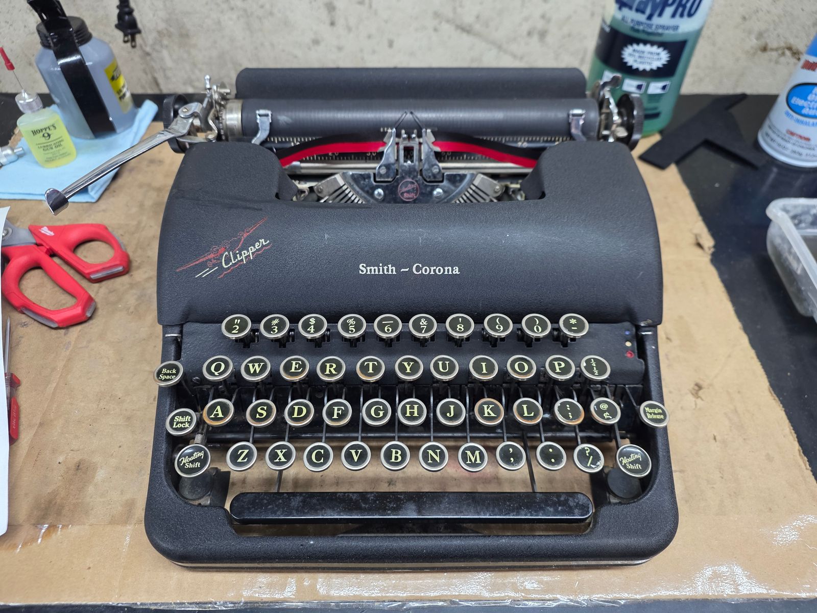 Photo from the Smith Corona Clipper gallery