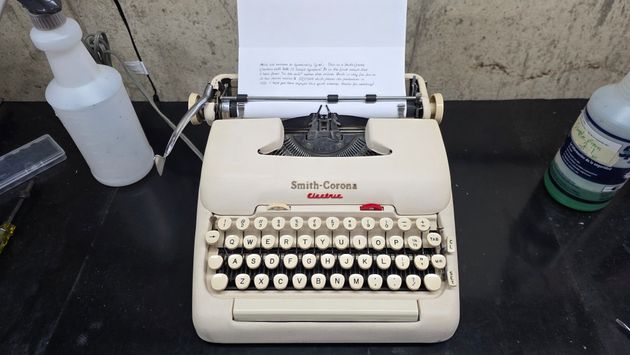 Photo from the Smith Corona Electric (5TE) gallery
