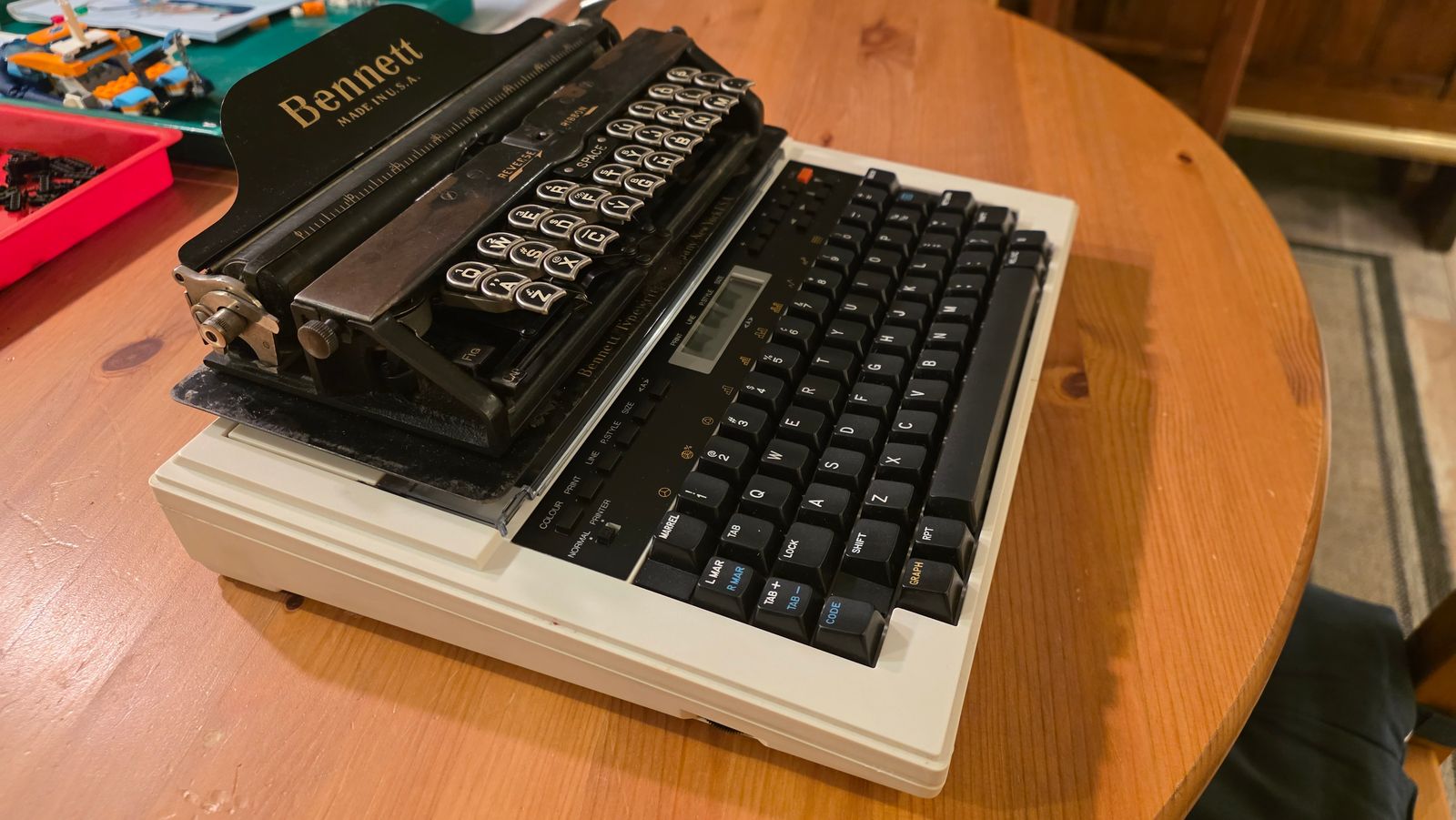 Bennett and Silver-Reed Pen Graph typewriters