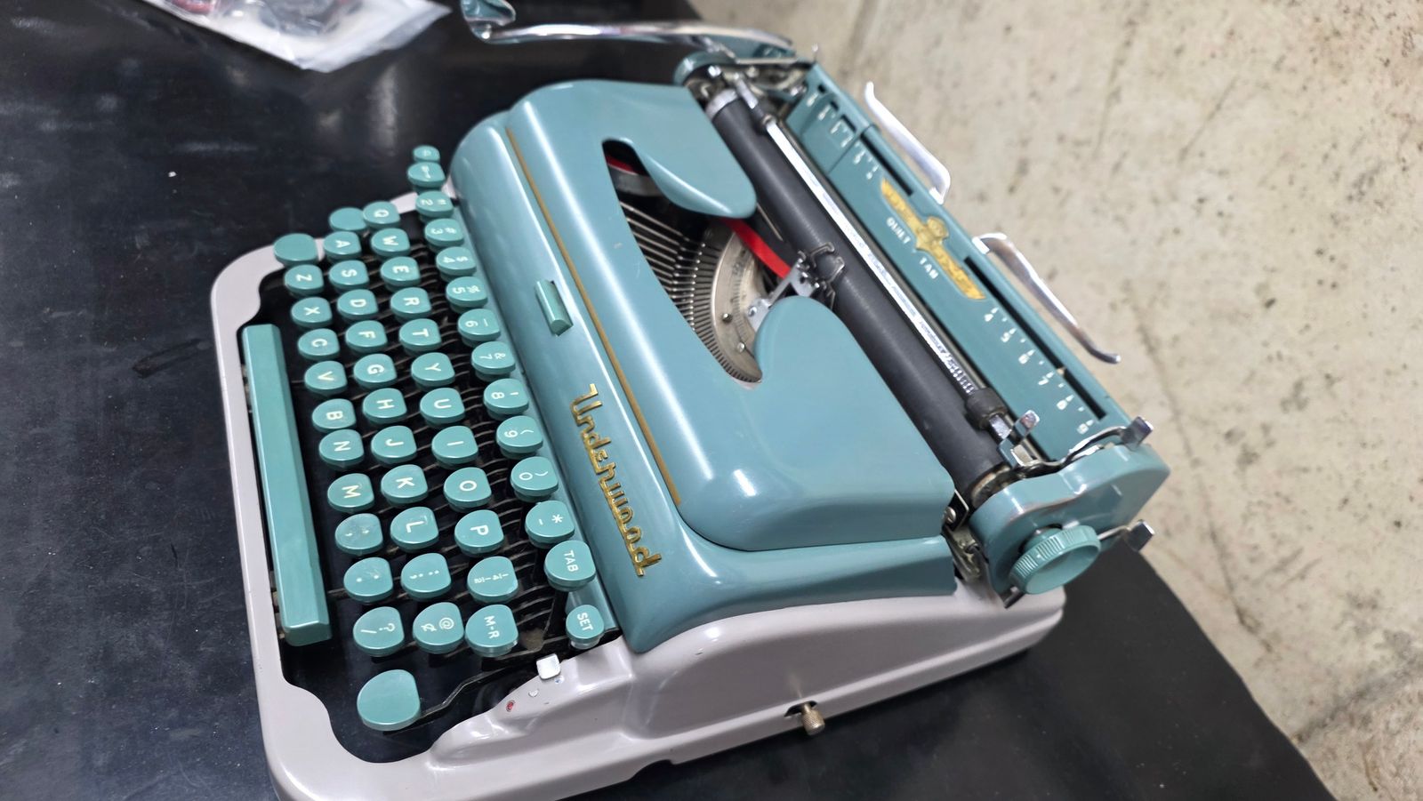 Photo from the Underwood Quiet Tab De Luxe gallery