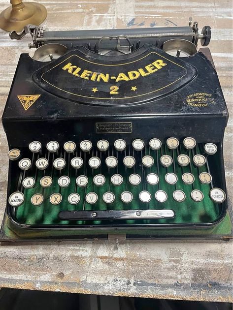 Photo from the Adler Klein Adler No. 2 gallery
