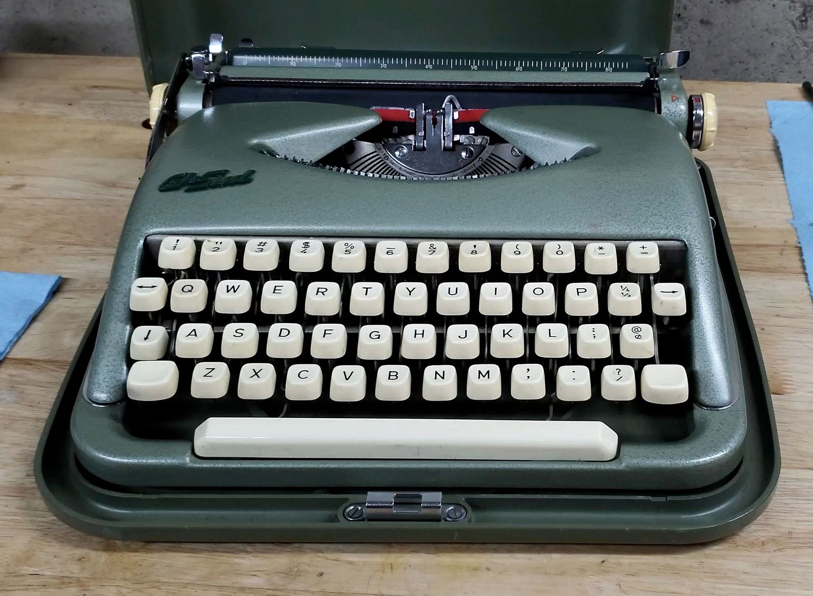 Photo from the Cole Steel Portable gallery