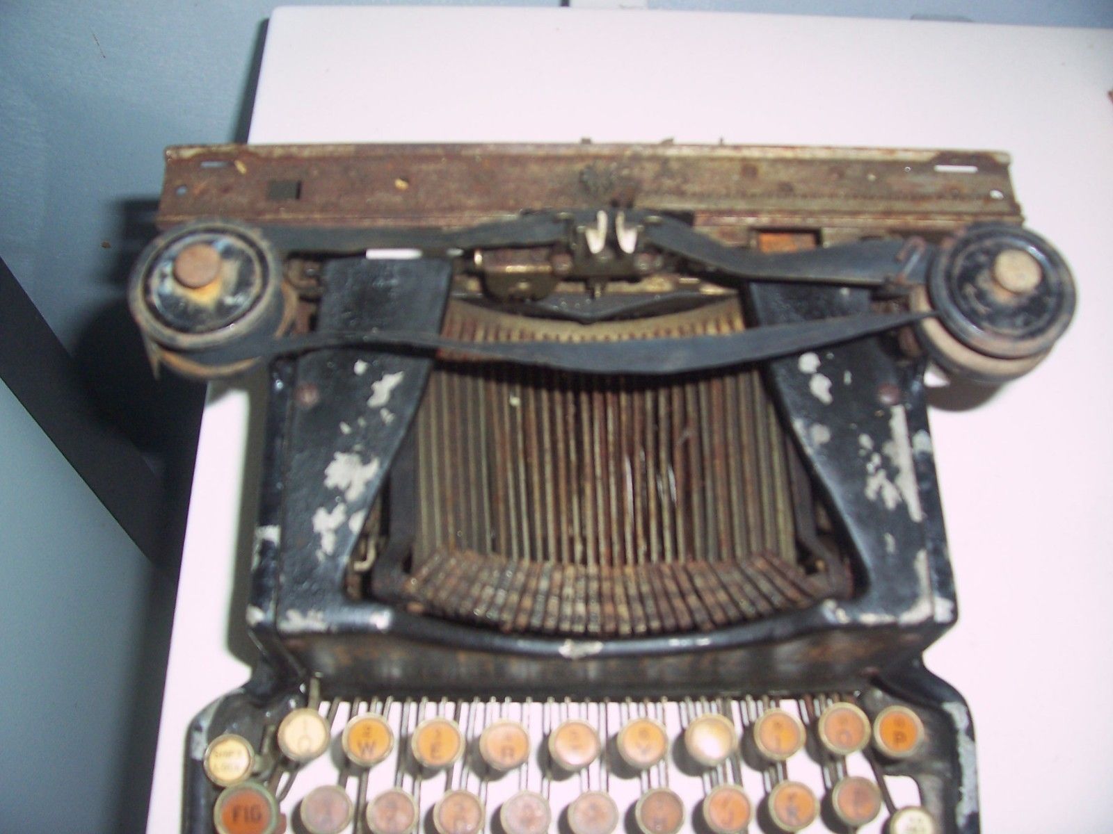 From listing: Photo from the Fox Sterling - Parts Machine gallery