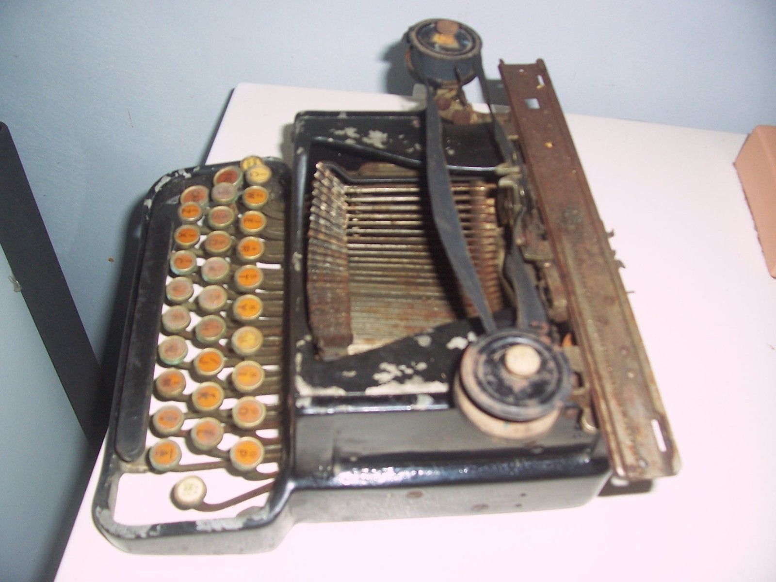 From listing: Photo from the Fox Sterling - Parts Machine gallery