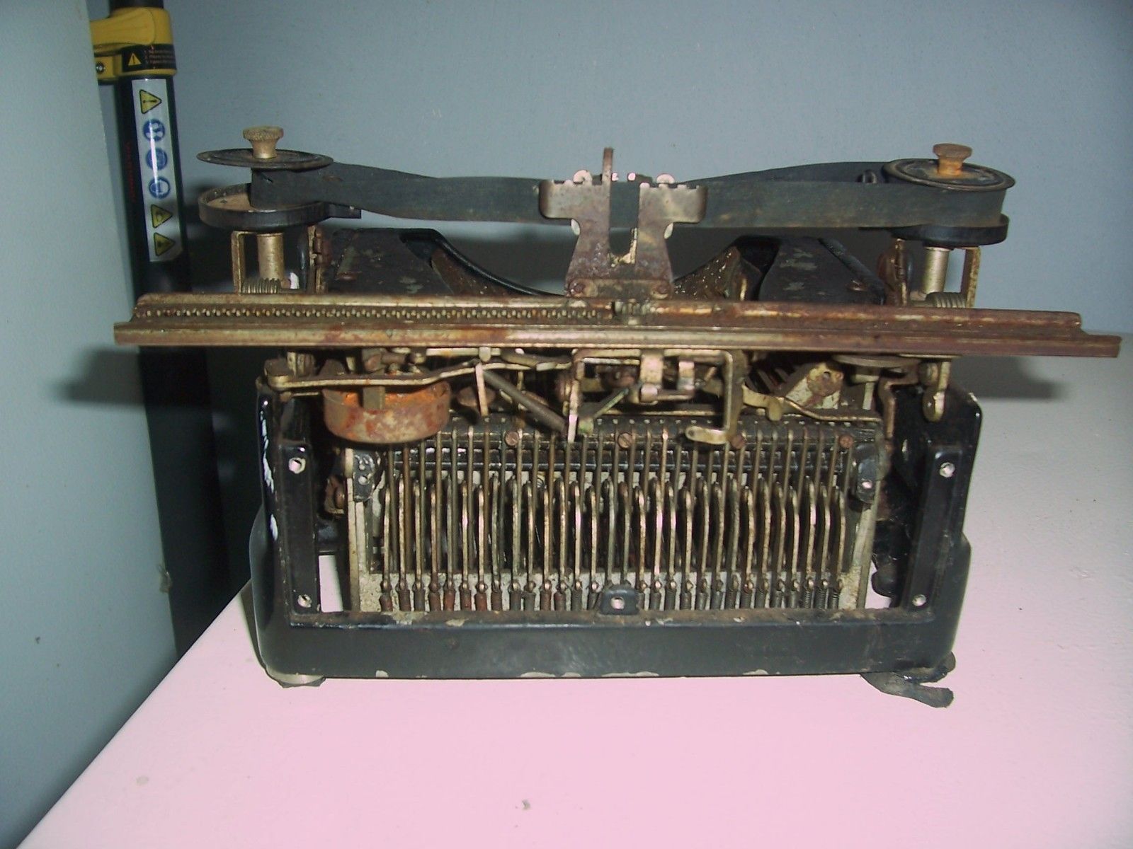 From listing: Photo from the Fox Sterling - Parts Machine gallery